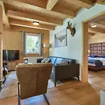 Mur-chalet St Michael L ザンクト・ミヒャエル・イム・ルンガウ